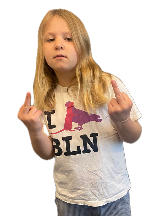 I LOVE BERLIN - HUG AND KISS - KIDS TEE