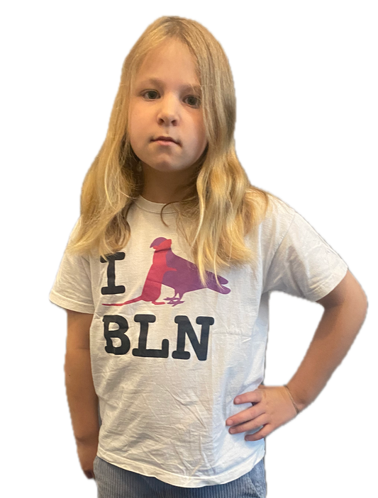 I LOVE BERLIN - HUG AND KISS - KIDS TEE